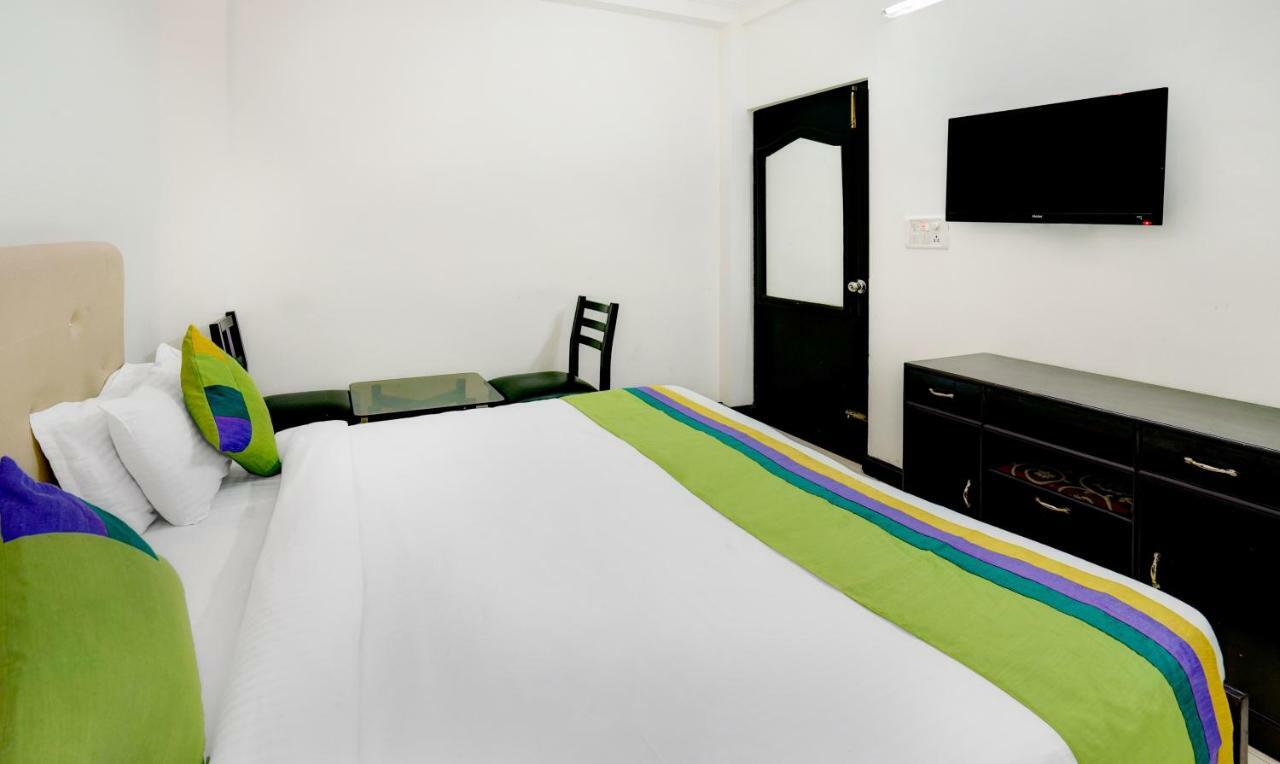 Hotel Treebo Trend Mussoorie Club Dehradun Exterior foto