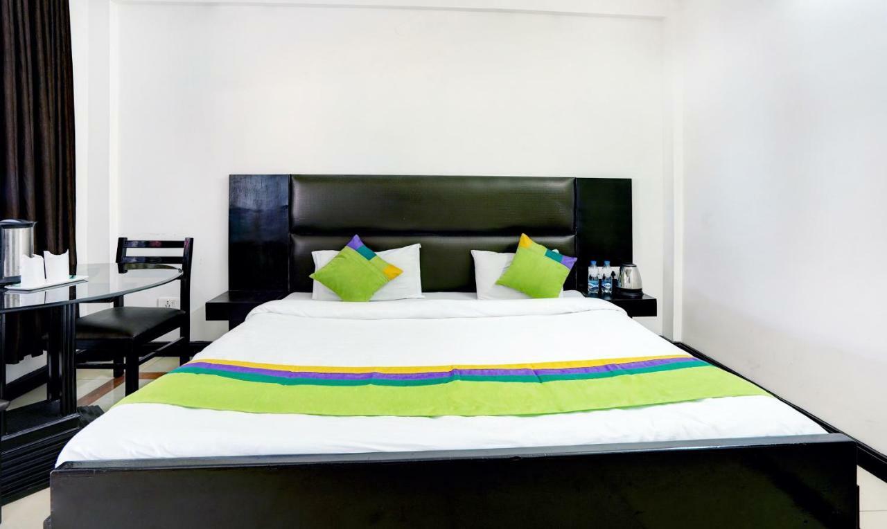 Hotel Treebo Trend Mussoorie Club Dehradun Exterior foto